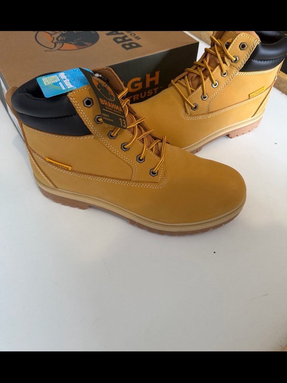New in Box! Brahma Hubert Men’s Work
Boots Wheat Leather Waterproof Size 12 - Picture 9 of 16
